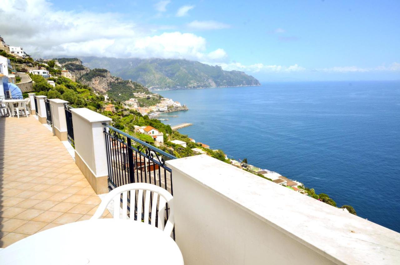 Amalfi Hills Aparthotel Eksteriør bilde