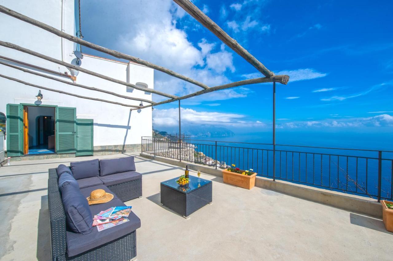 Amalfi Hills Aparthotel Eksteriør bilde