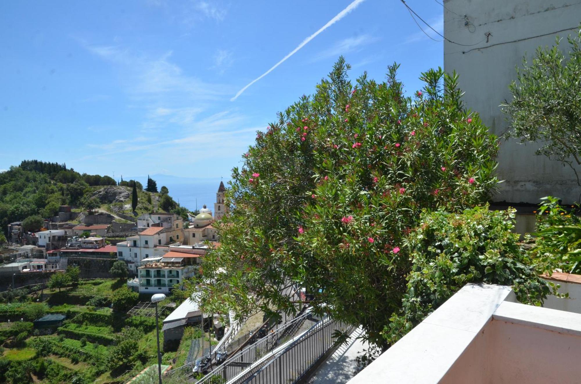 Amalfi Hills Aparthotel Rom bilde