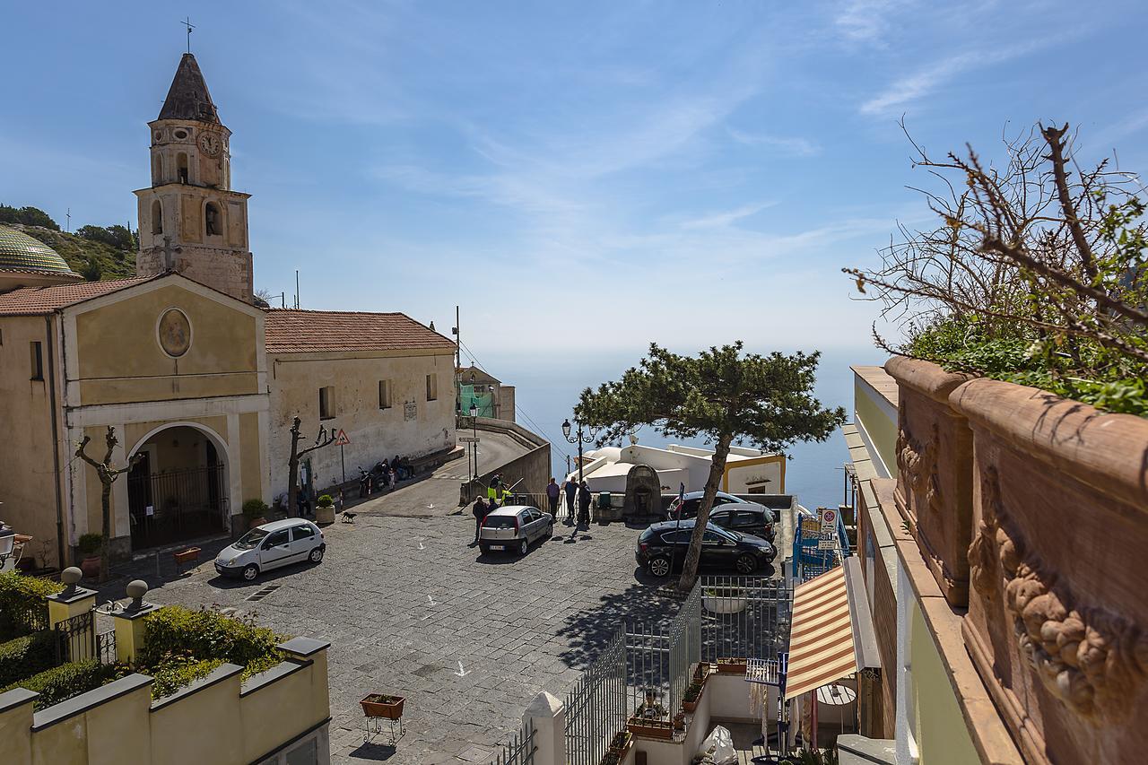 Amalfi Hills Aparthotel Eksteriør bilde