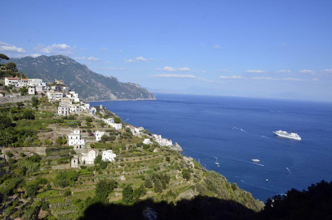 Amalfi Hills Aparthotel Eksteriør bilde